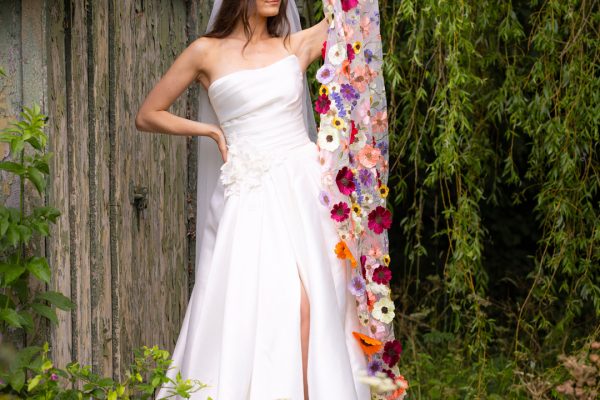 PBV9065 300 Lifestyle | The Perfect Bridal Company