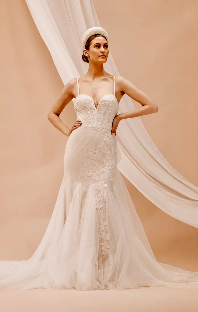 Willow | The Perfect Bridal Company