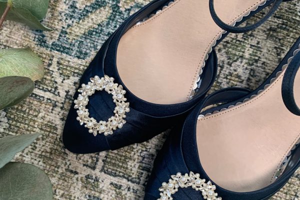 Kitty navy lifestyle | The Perfect Bridal Company